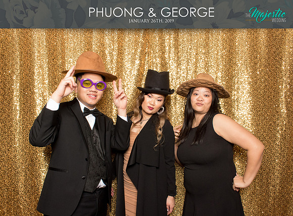 30374 - Phuong + George Wedding Photobooth 2019