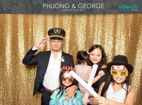30419 - Phuong + George Wedding Photobooth 2019