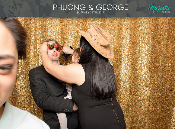 30004 - Phuong + George Wedding Photobooth 2019