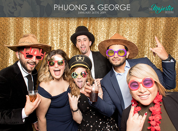 30406 - Phuong + George Wedding Photobooth 2019
