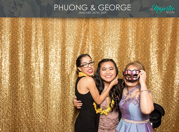 30013 - Phuong + George Wedding Photobooth 2019