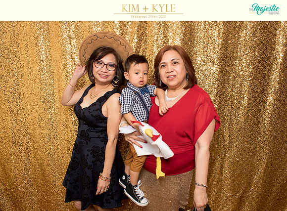 20118 - Kim + Kyle Wedding Photosbooth 2020