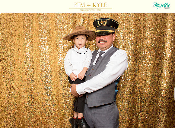 20129 - Kim + Kyle Wedding Photosbooth 2020
