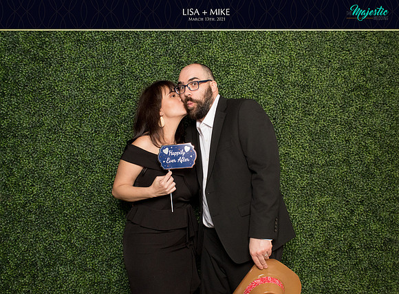 20088 - Lisa + Mike Wedding Photobooth 2021