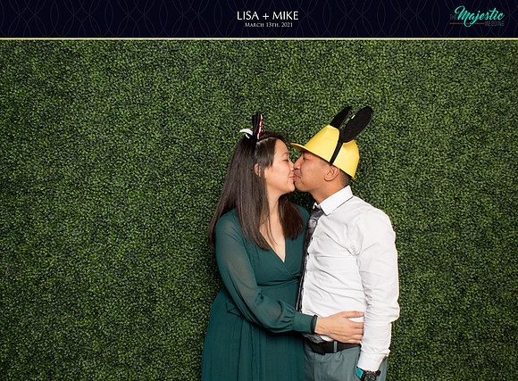 20016 - Lisa + Mike Wedding Photobooth 2021