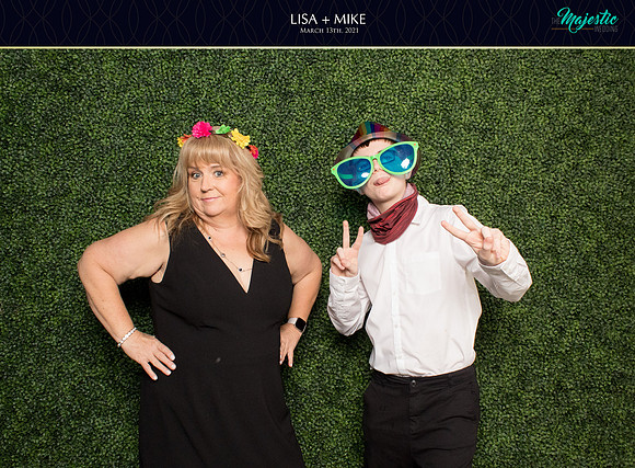 20062 - Lisa + Mike Wedding Photobooth 2021