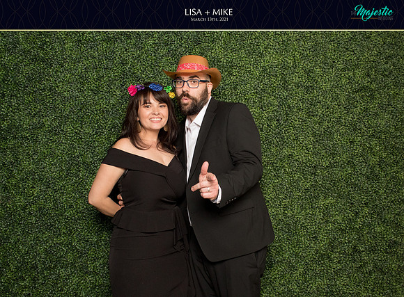 20087 - Lisa + Mike Wedding Photobooth 2021
