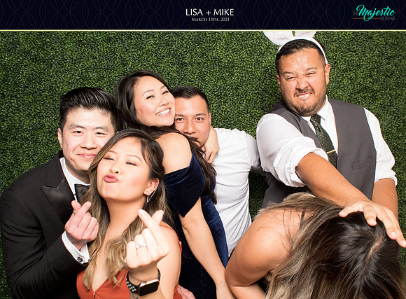 20092 - Lisa + Mike Wedding Photobooth 2021