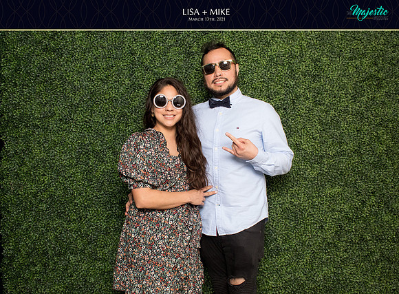 20156 - Lisa + Mike Wedding Photobooth 2021