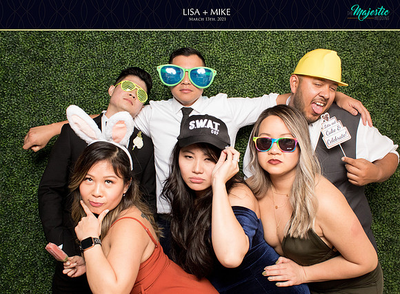 20090 - Lisa + Mike Wedding Photobooth 2021