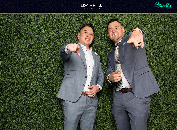 20215 - Lisa + Mike Wedding Photobooth 2021
