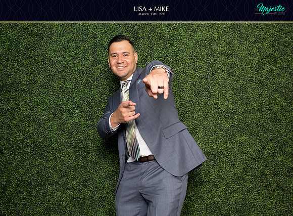 20210 - Lisa + Mike Wedding Photobooth 2021