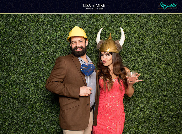 20133 - Lisa + Mike Wedding Photobooth 2021