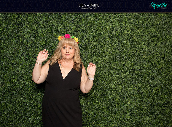 20061 - Lisa + Mike Wedding Photobooth 2021