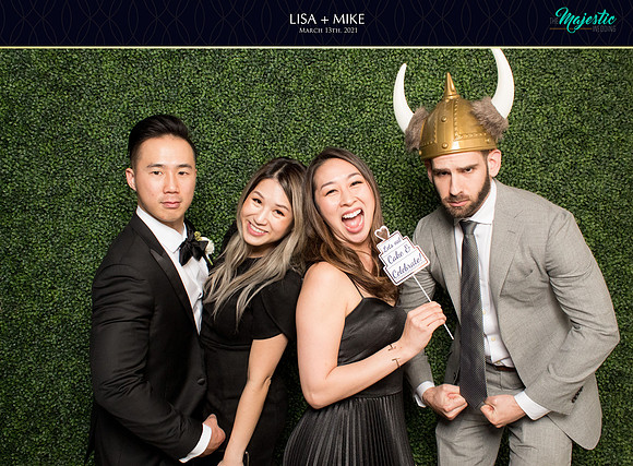 20070 - Lisa + Mike Wedding Photobooth 2021