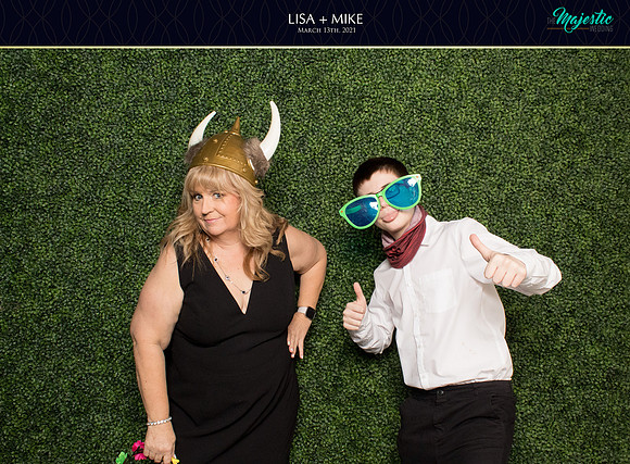 20064 - Lisa + Mike Wedding Photobooth 2021