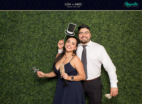 20082 - Lisa + Mike Wedding Photobooth 2021