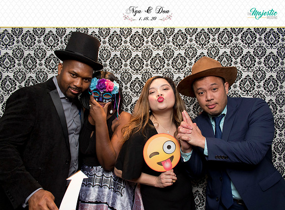 10073 - Nga + Don Wedding Photobooth 2020