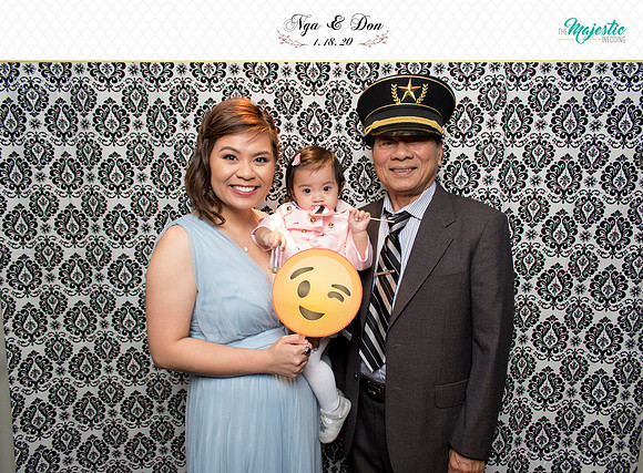 10052 - Nga + Don Wedding Photobooth 2020
