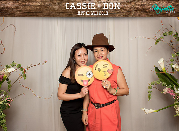 10210 - Cassie + Don Wedding Photobooth 2019