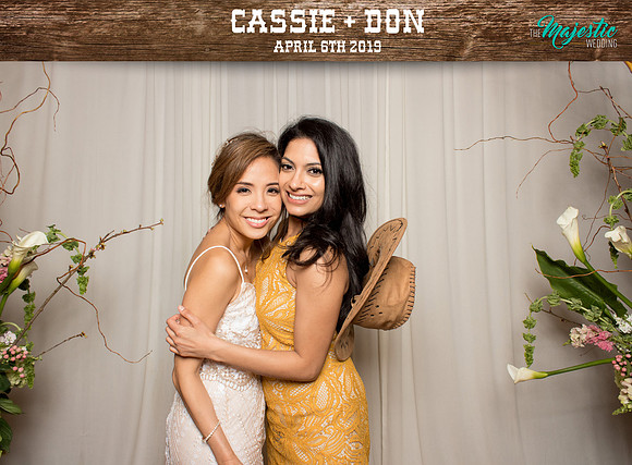 10348 - Cassie + Don Wedding Photobooth 2019