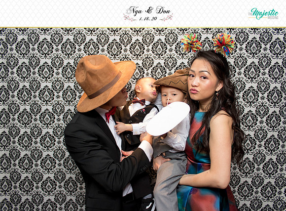 10110 - Nga + Don Wedding Photobooth 2020