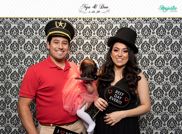 10114 - Nga + Don Wedding Photobooth 2020