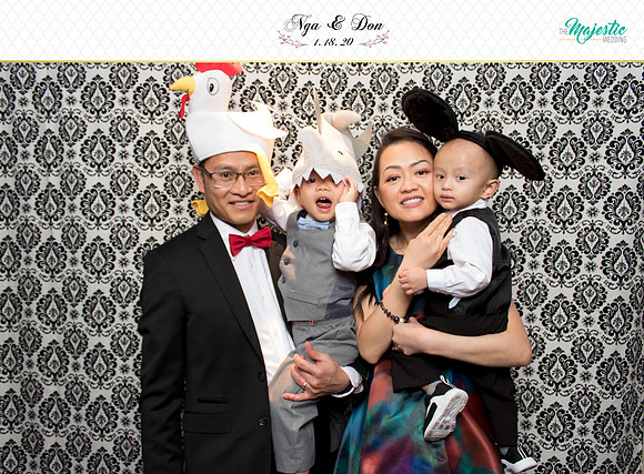 10098 - Nga + Don Wedding Photobooth 2020