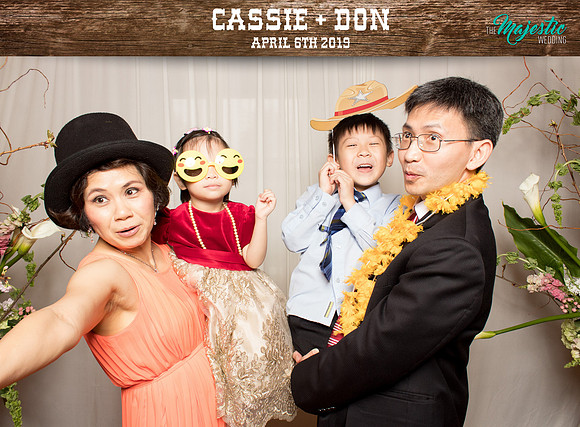 10154 - Cassie + Don Wedding Photobooth 2019