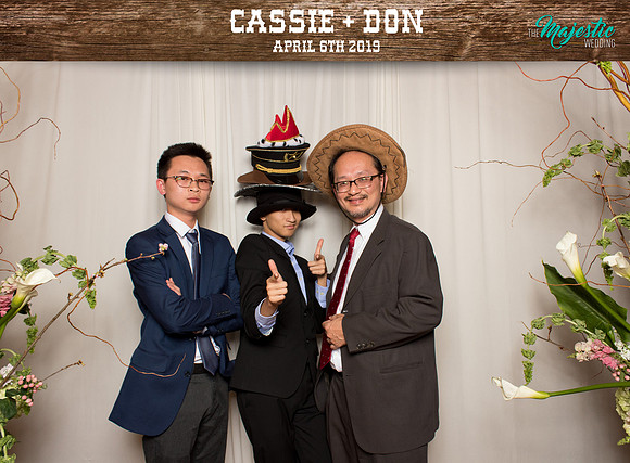 10196 - Cassie + Don Wedding Photobooth 2019