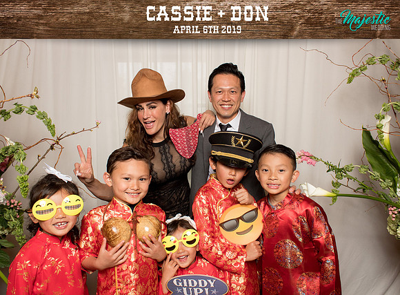 10052 - Cassie + Don Wedding Photobooth 2019