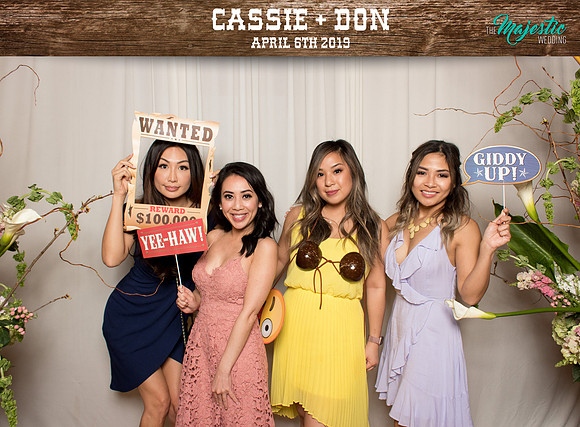 10177 - Cassie + Don Wedding Photobooth 2019