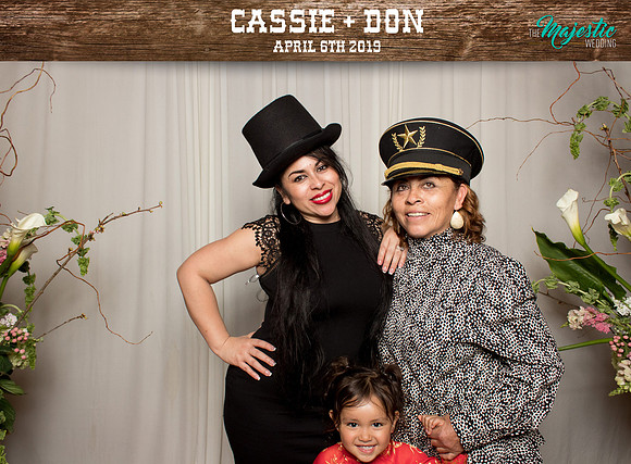10325 - Cassie + Don Wedding Photobooth 2019