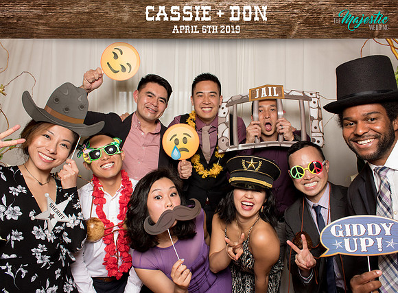 10075 - Cassie + Don Wedding Photobooth 2019