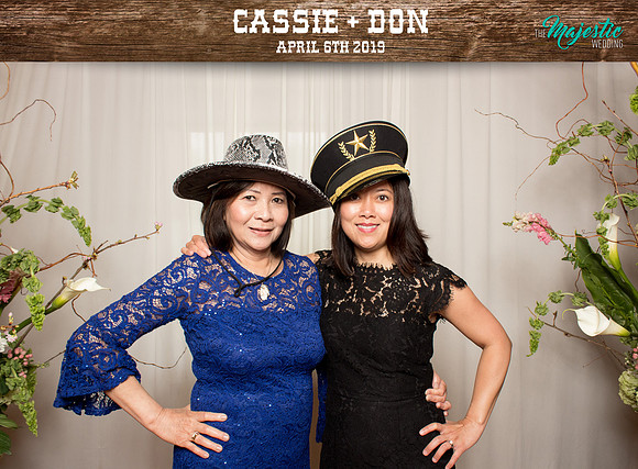 10007 - Cassie + Don Wedding Photobooth 2019
