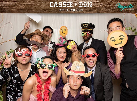 10088 - Cassie + Don Wedding Photobooth 2019