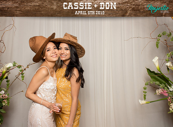 10347 - Cassie + Don Wedding Photobooth 2019