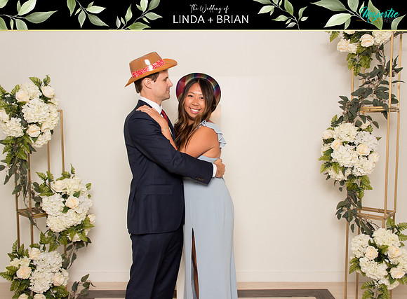 50217 - Linda + Brian Wedding Photobooth 2021