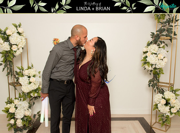 50291 - Linda + Brian Wedding Photobooth 2021
