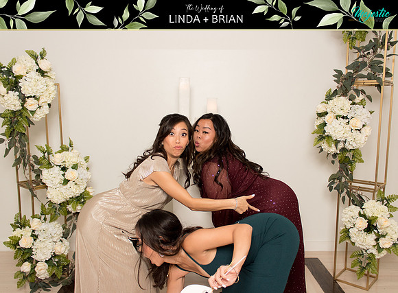 50276 - Linda + Brian Wedding Photobooth 2021