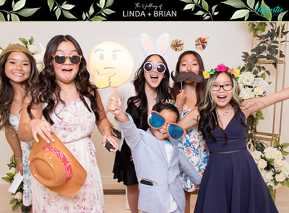 50193 - Linda + Brian Wedding Photobooth 2021