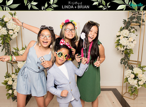 50235 - Linda + Brian Wedding Photobooth 2021
