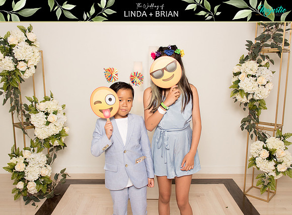 50228 - Linda + Brian Wedding Photobooth 2021