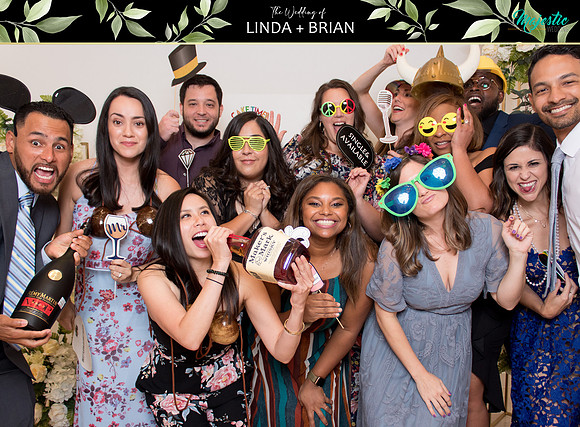 50096 - Linda + Brian Wedding Photobooth 2021