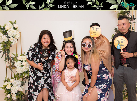 50113 - Linda + Brian Wedding Photobooth 2021