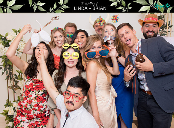 50031 - Linda + Brian Wedding Photobooth 2021