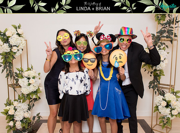 50134 - Linda + Brian Wedding Photobooth 2021