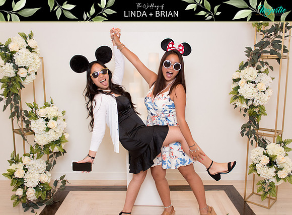 50202 - Linda + Brian Wedding Photobooth 2021