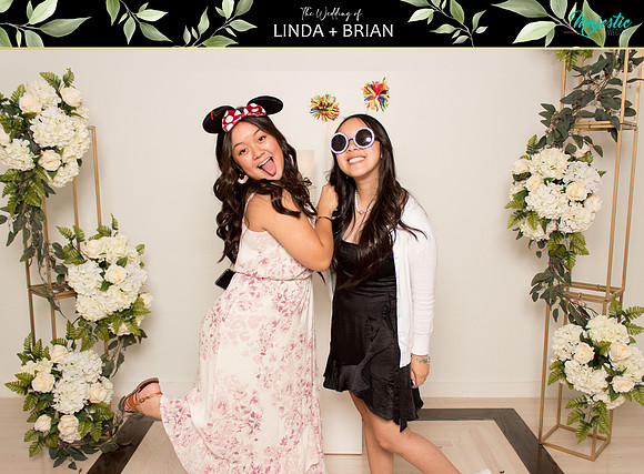 50242 - Linda + Brian Wedding Photobooth 2021