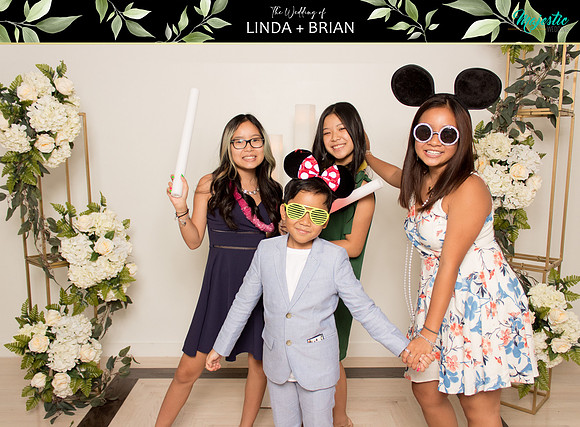 50256 - Linda + Brian Wedding Photobooth 2021